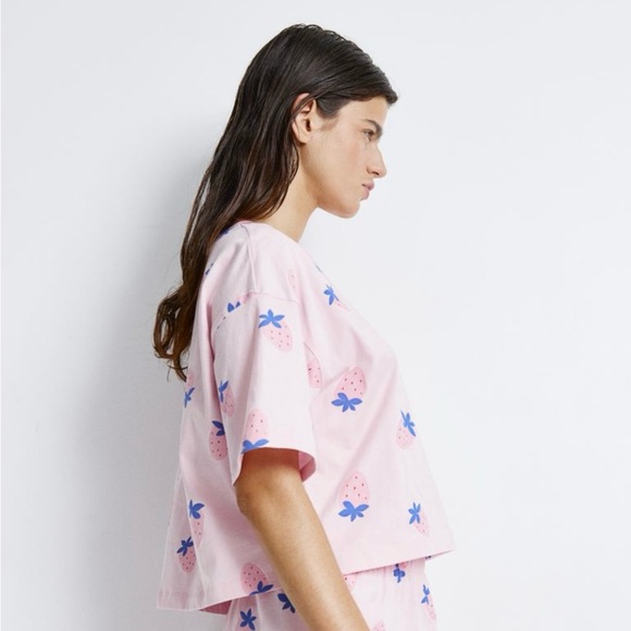 H&M Pajama T-Shirt - Picture 3 of 6